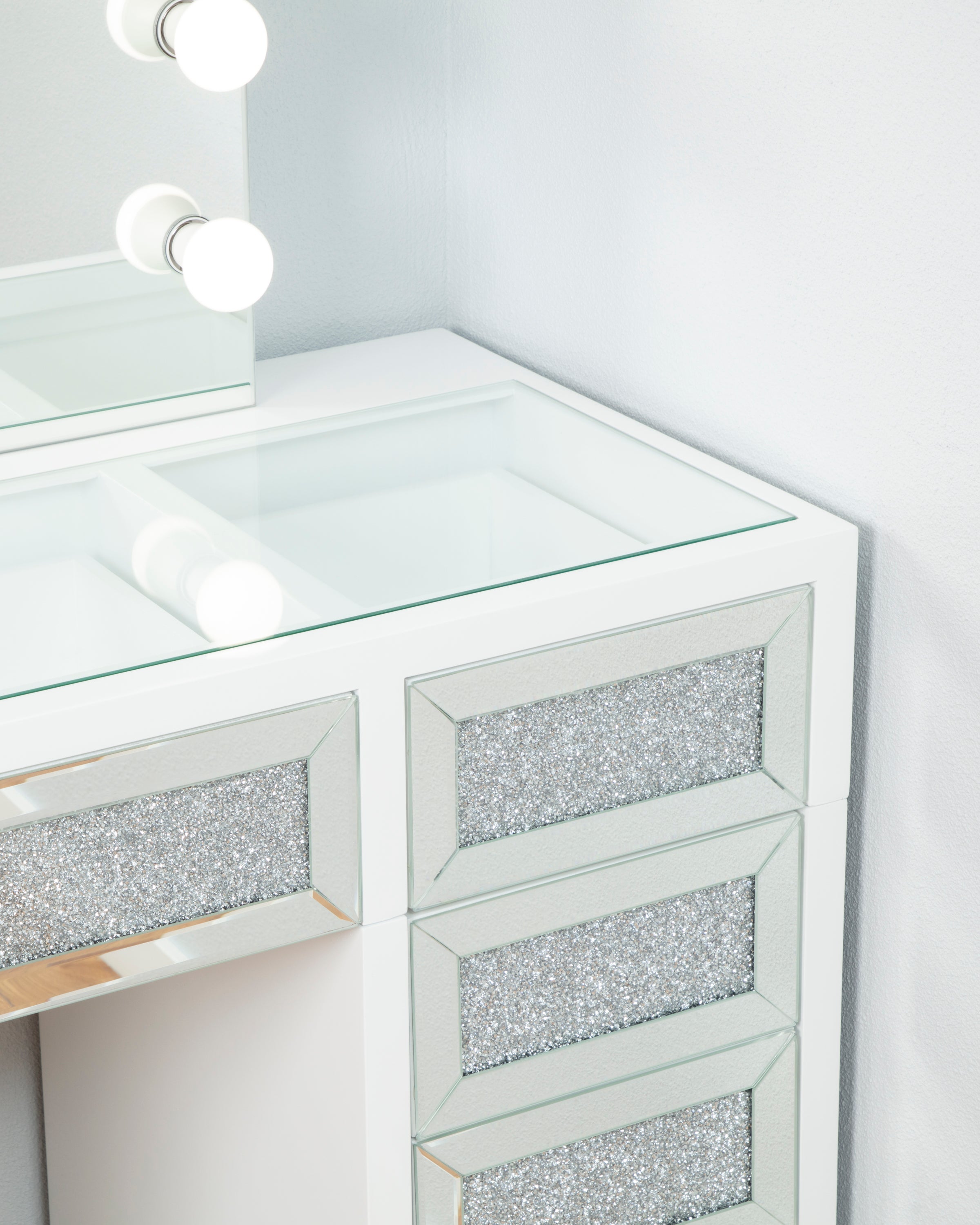 Vanity Station Classic crystal mirrored